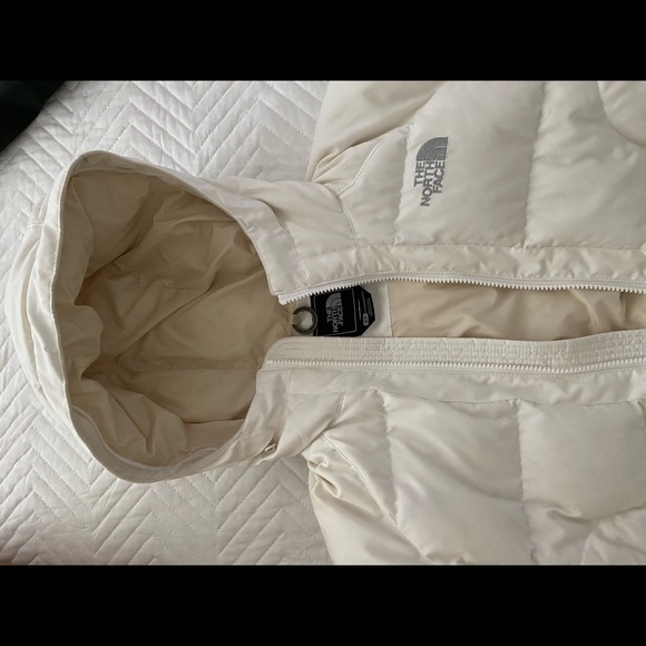 The North Face Jackets & Blazers - North Face ladies small puffer jacket